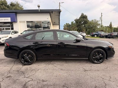 2025 Honda Accord Sedan SE