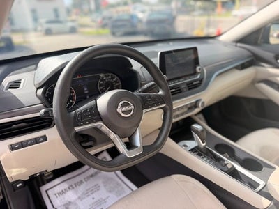 2025 Nissan Altima SV