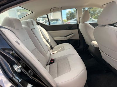 2025 Nissan Altima SV