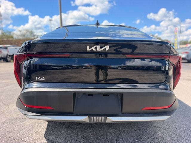 2025 Kia K4 LXS