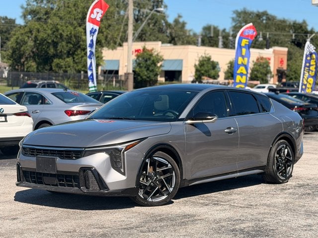 2025 Kia K4 GT-Line