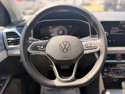 2026 Volkswagen Taos SE