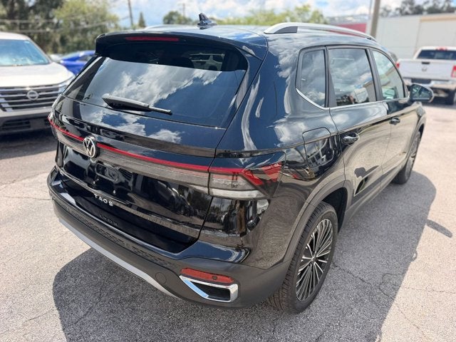 2026 Volkswagen Taos SE
