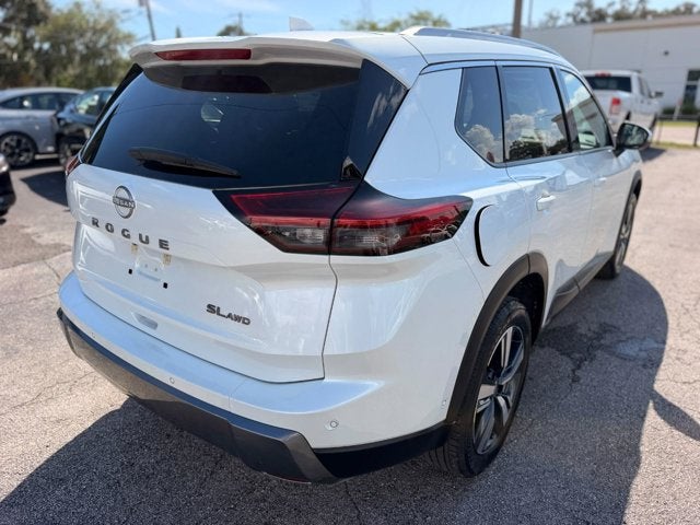 2026 Nissan Rogue SL
