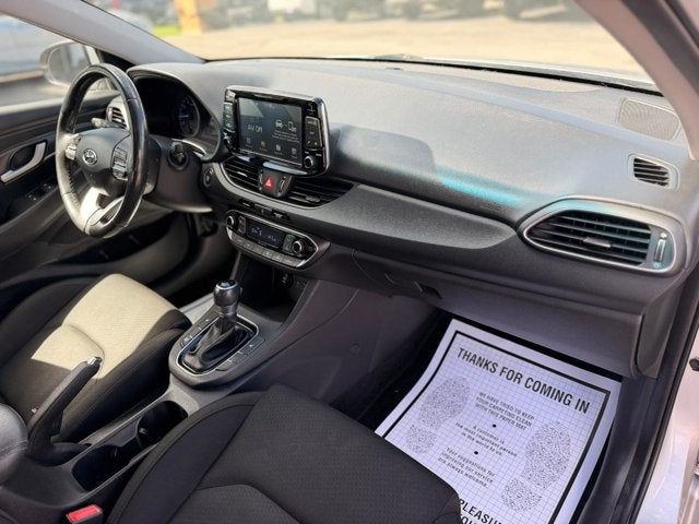 2018 Hyundai Elantra GT 2.0L 6A
