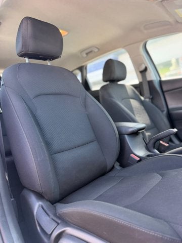 2018 Hyundai Elantra GT 2.0L 6A