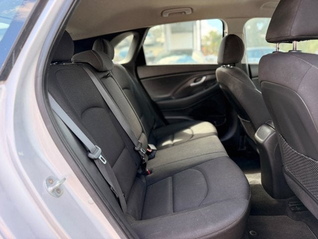 2018 Hyundai Elantra GT 2.0L 6A