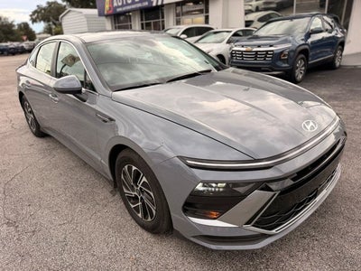 2026 Hyundai Sonata Hybrid Blue