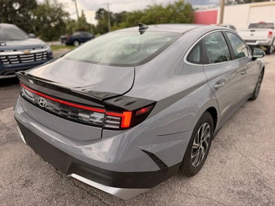 2026 Hyundai Sonata Hybrid Blue