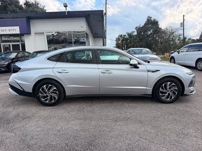 2026 Hyundai Sonata Hybrid Blue