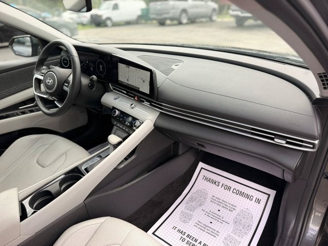 2025 Hyundai Elantra Limited