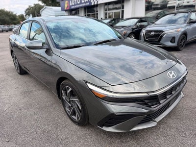 2025 Hyundai Elantra Limited