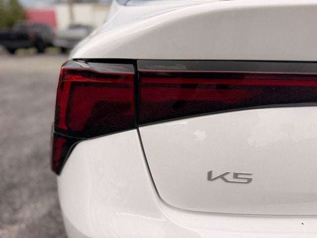 2026 Kia K5 LXS